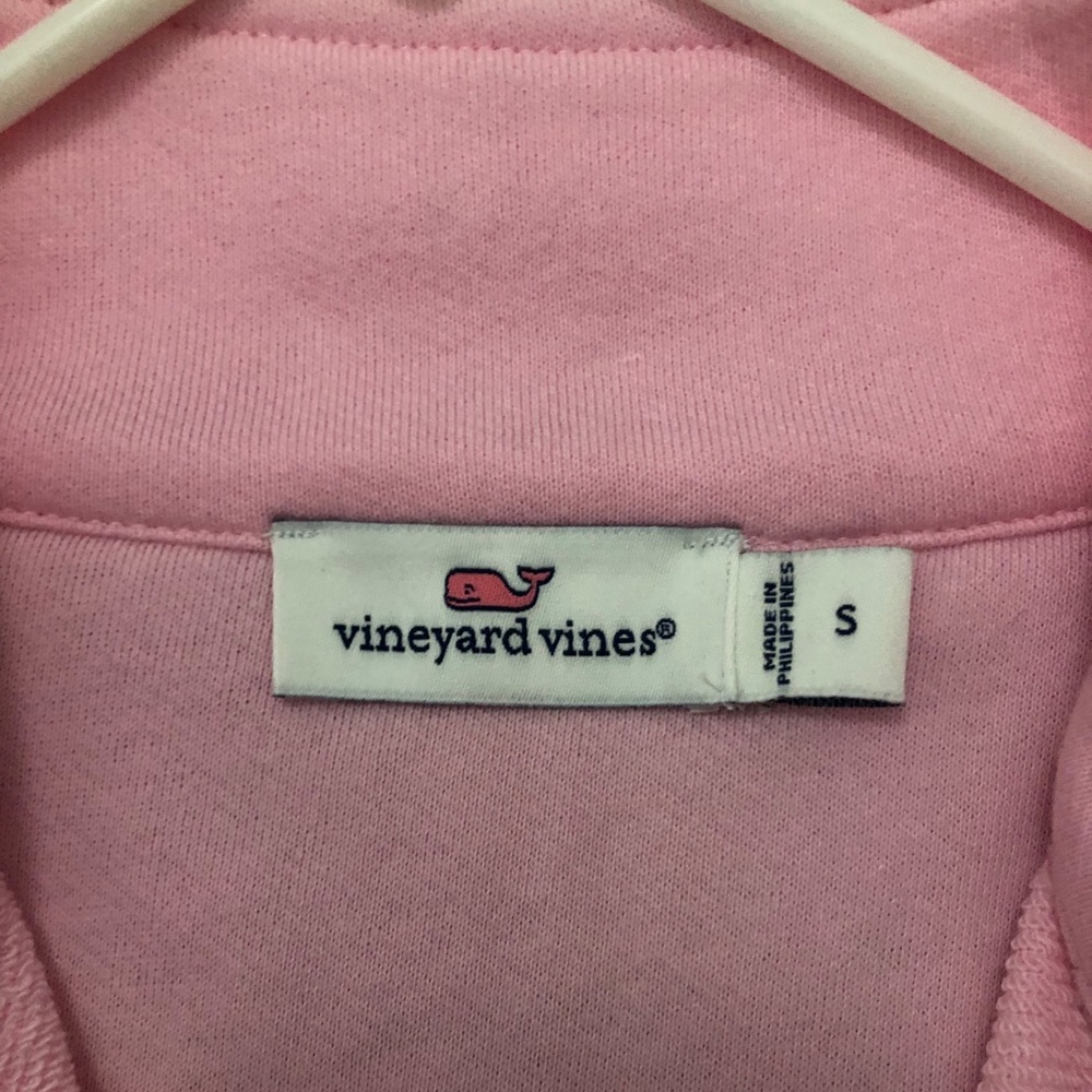 Vineyard Vines Women’s Whale Shep Shirt - Picture 5 of 5